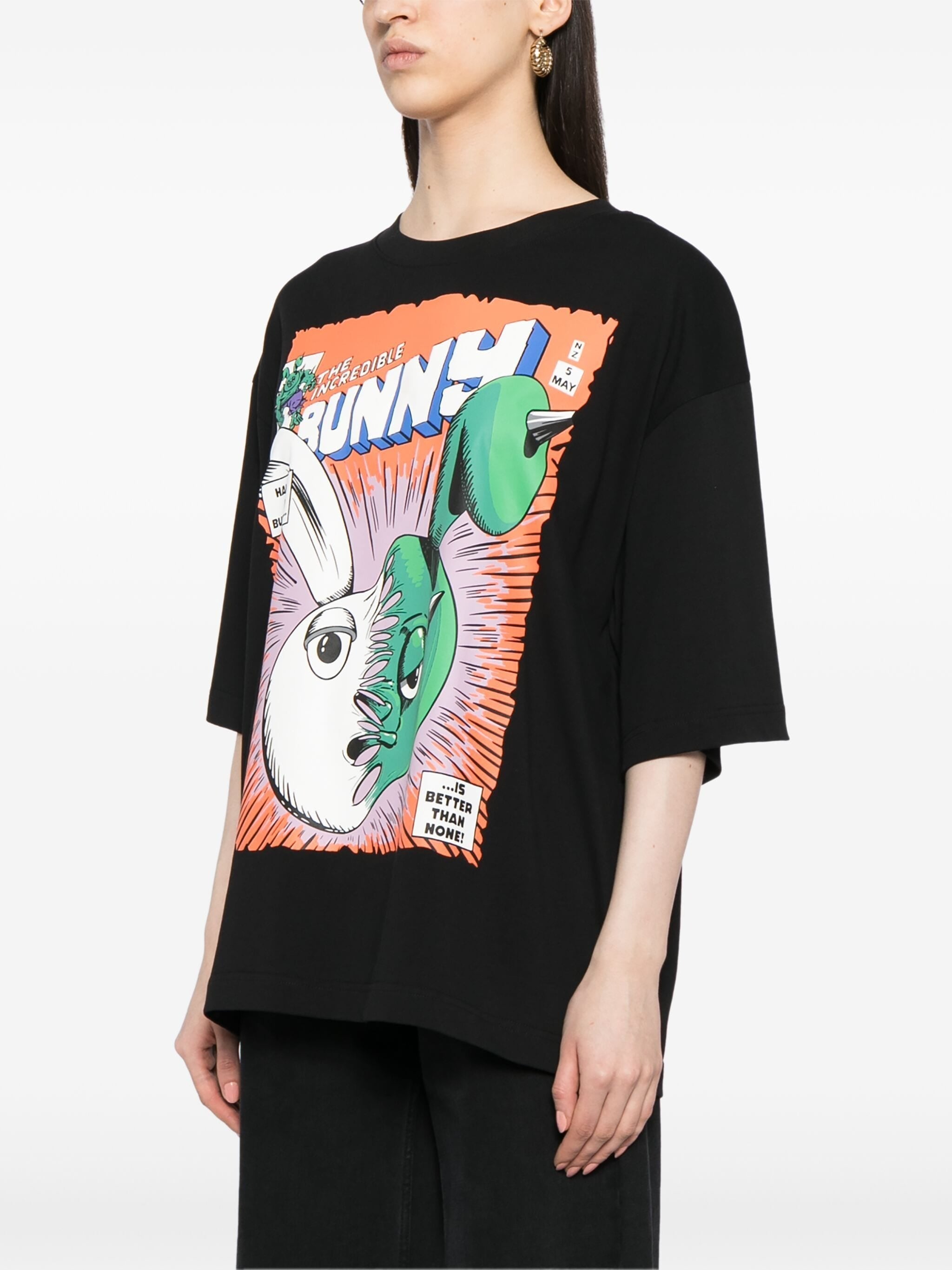 THE INCREDIBLE BUNNY-PRINT T-SHIRT