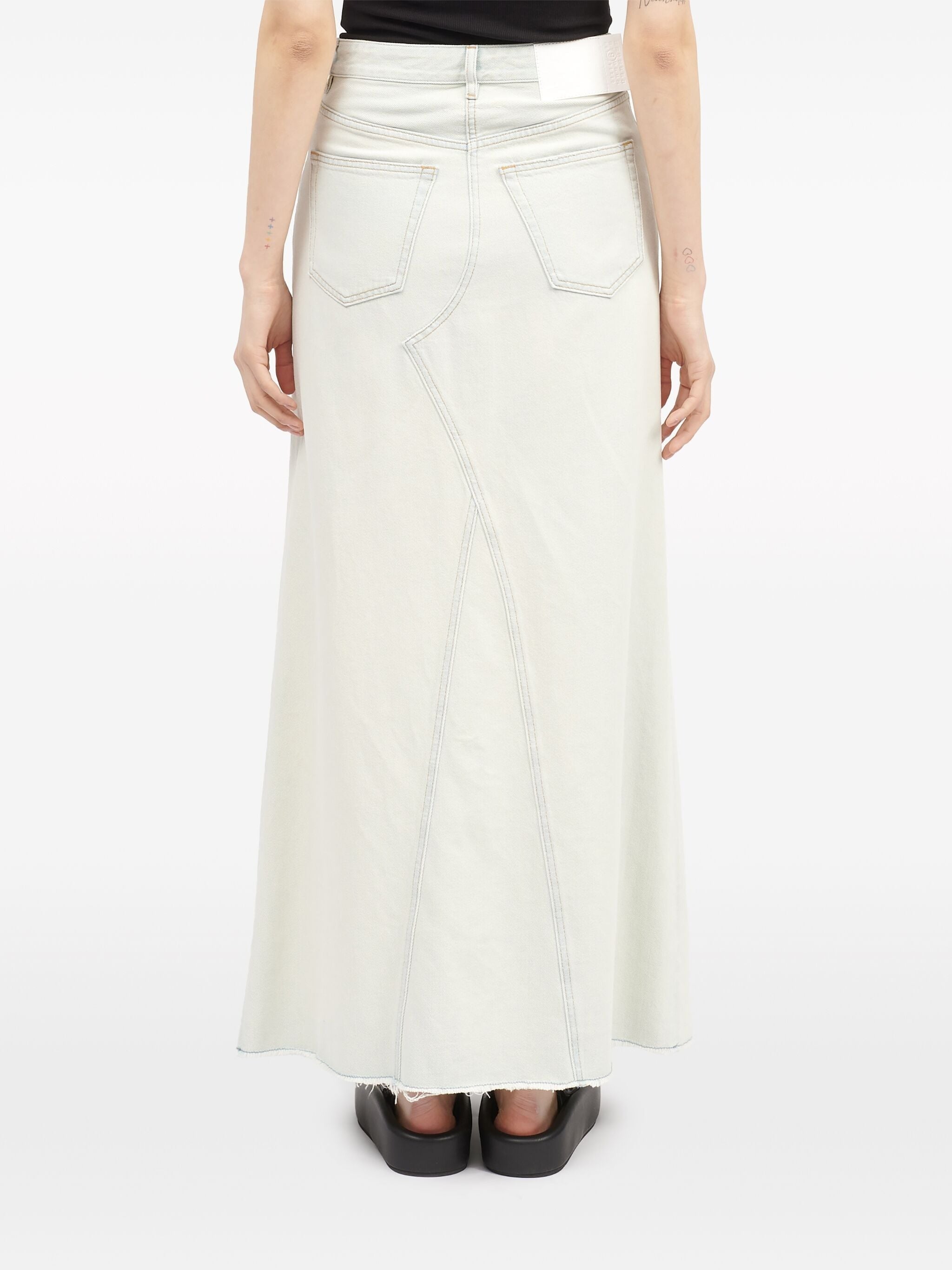 CONTRAST STITCHING DENIM MAXI SKIRT